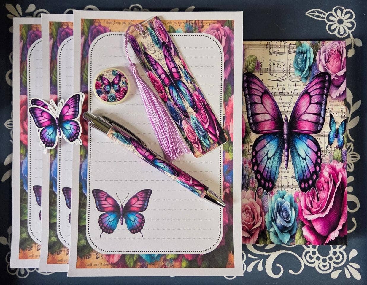 Notepad Butterfly & Floral Stationery: 40 pages
