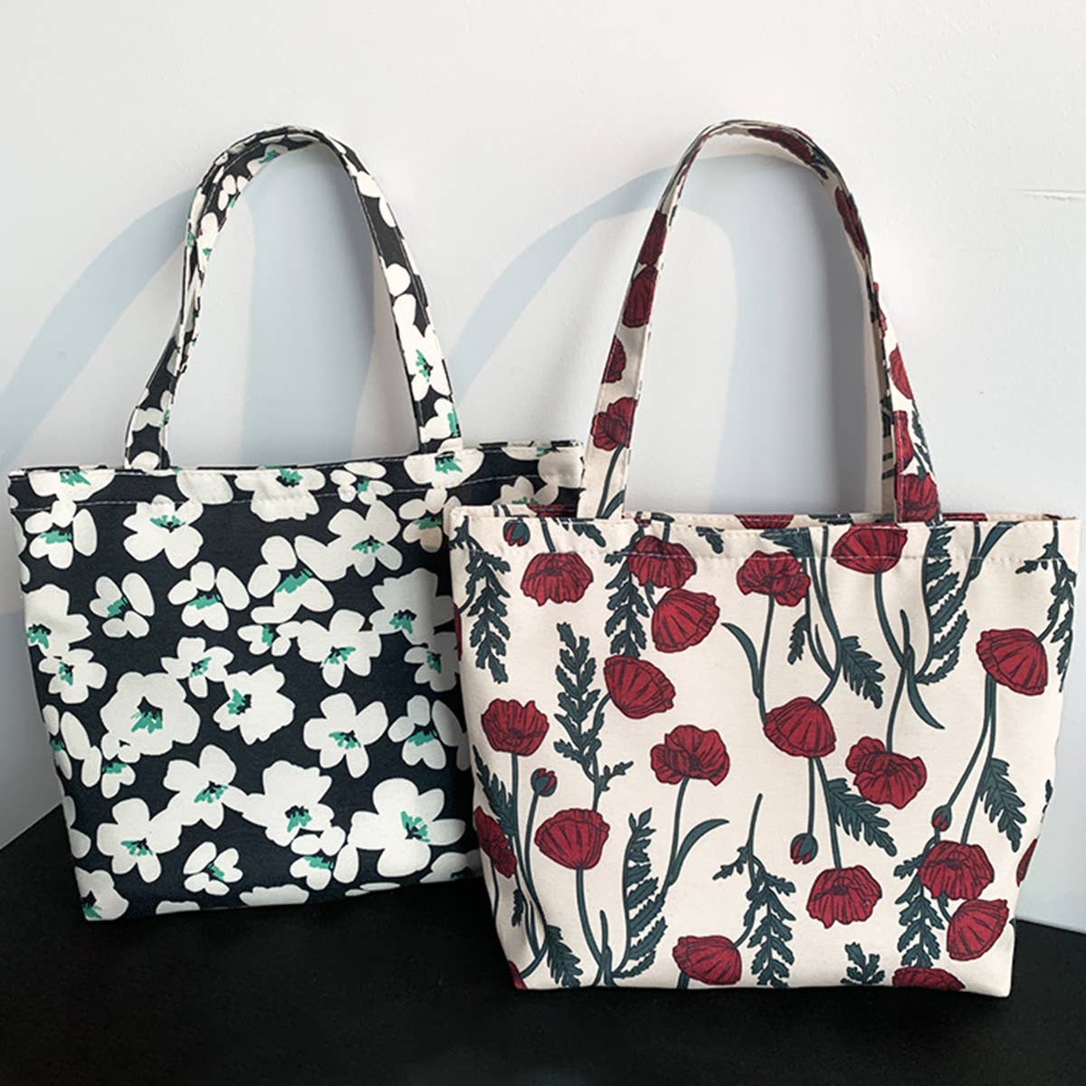 CANVAS TOTE BAGS WITH FRESH FLORAL PLAID_CWAB2047: Purple / (OS) 2